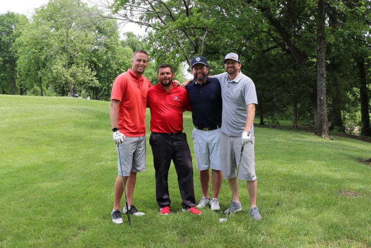 strive_fore_life_golf_tournament_group_01